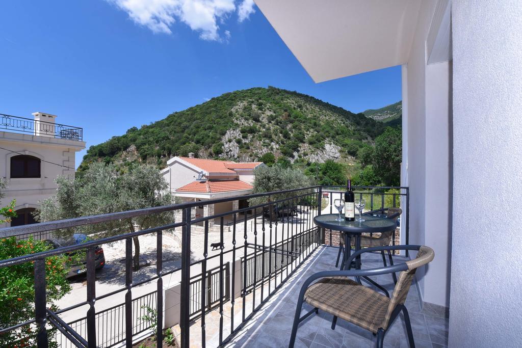 Vila Lucice Petrovac Εξωτερικό φωτογραφία