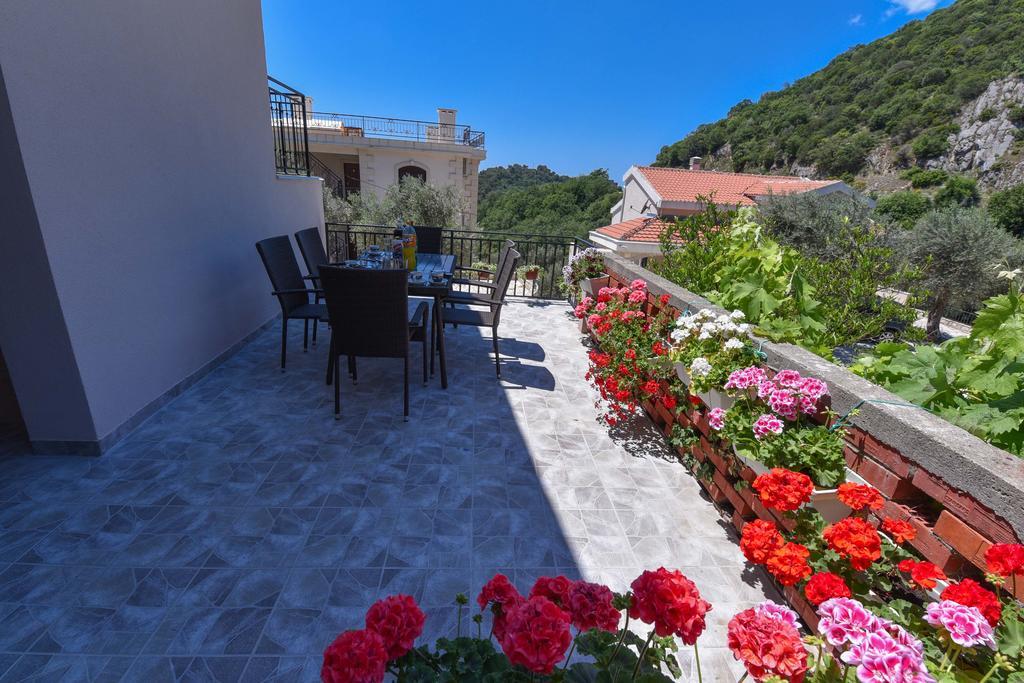 Vila Lucice Petrovac Εξωτερικό φωτογραφία