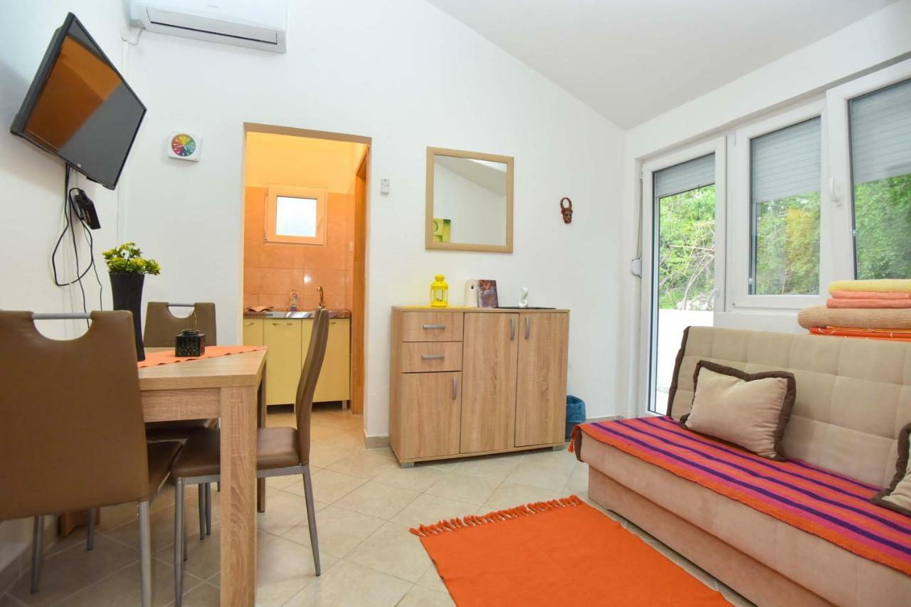 Vila Lucice Petrovac Εξωτερικό φωτογραφία